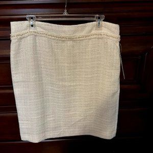 TAHARI SKIRT SUIT -SZ 14